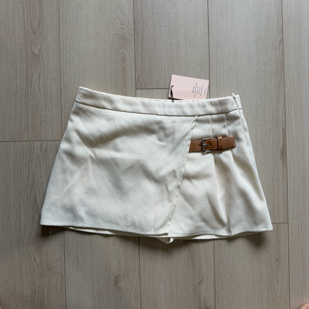 Tan mini skirt